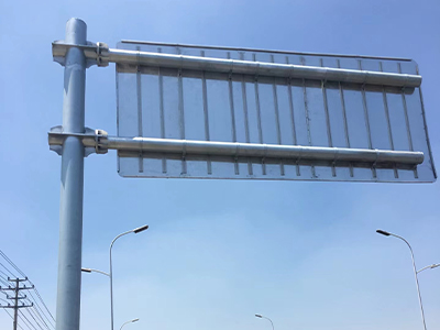 交通標(biāo)志桿